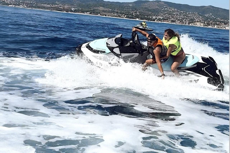 Barcelona: JET SKI - Jet ski rental without a license (Photos included) Barcelona: JET SKI - Jet ski rental without a license