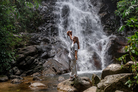 攀牙/考拉克：2 座寺庙和彩虹瀑布之旅攀牙/考拉：2 座寺庙和彩虹瀑布之旅