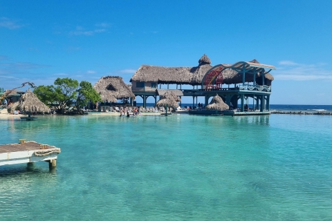 Roatan: Guiden Tour by the Cristal waters of the Caribbean!