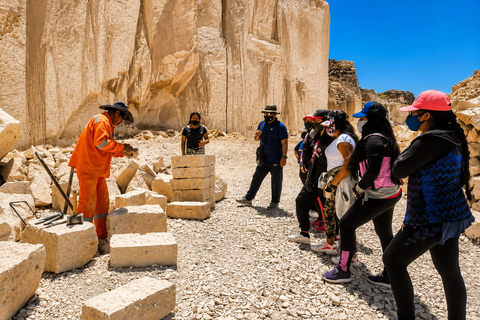Arequipa: Ruta del Sillar Tour by Panoramic Bus