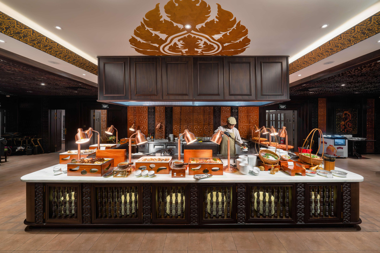 Saigon: REVER Luxury Cruise with Unlimited Lobster Every Day Set menu 4 - SCARLET