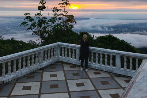 Randonnée au lever du soleil à Chiangmai