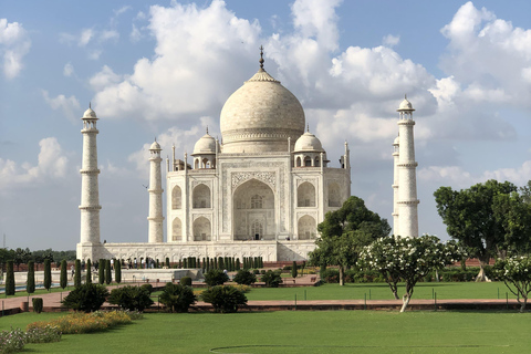 From Delhi: Agra Day Trip with Taj Mahal and Agra FortAC Car and Tour Guide Service Only