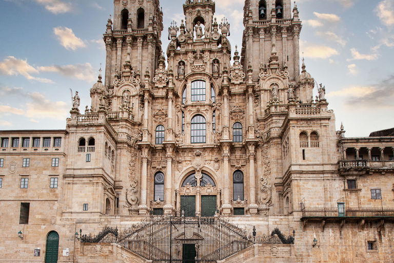 Van Lissabon, Fatima, naar Santiago de Compostela drop-offStandaard inleveren Santiago