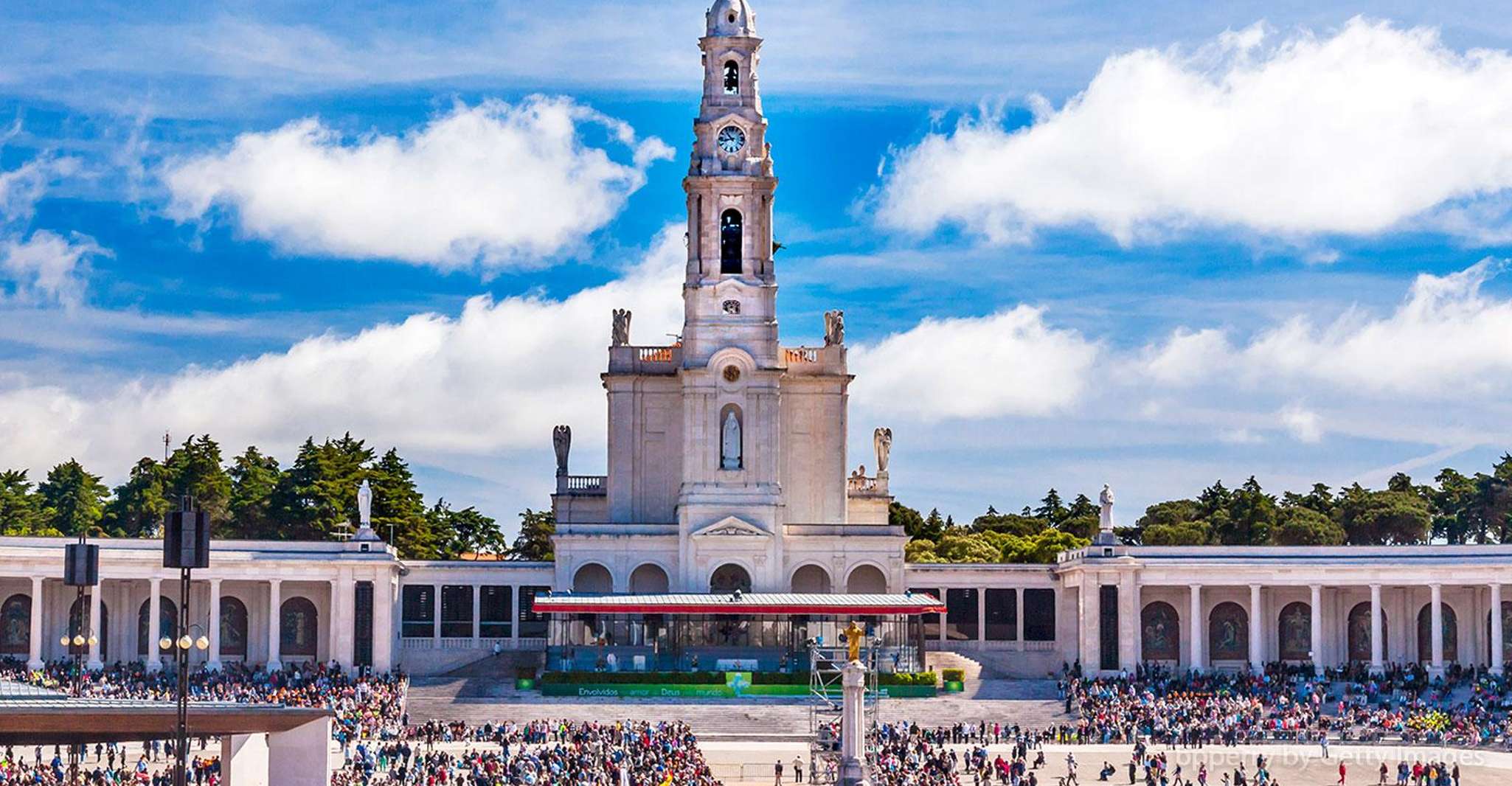 Fátima, Óbidos e Nazaré - Small Group - Hizvo