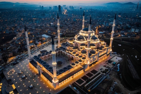Istanbul: visite d'une journée du meilleur du détroit du BosphoreIstanbul: journée complète du meilleur du détroit du Bosphore Europe/Asie