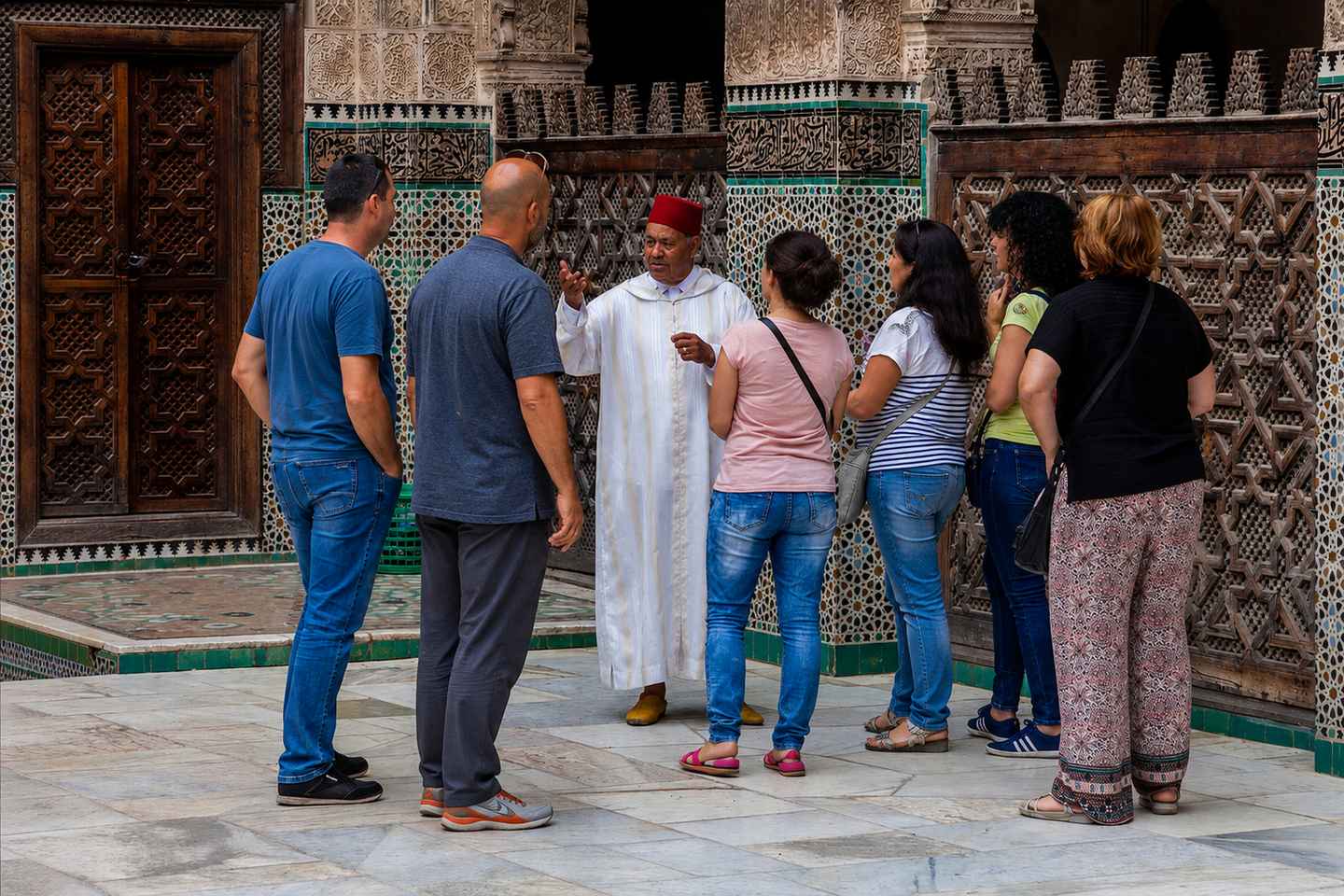 Fes: Museum, Cherratine Madrasa, Tannery & Souks Medina Tour - English / French Small Group Tour