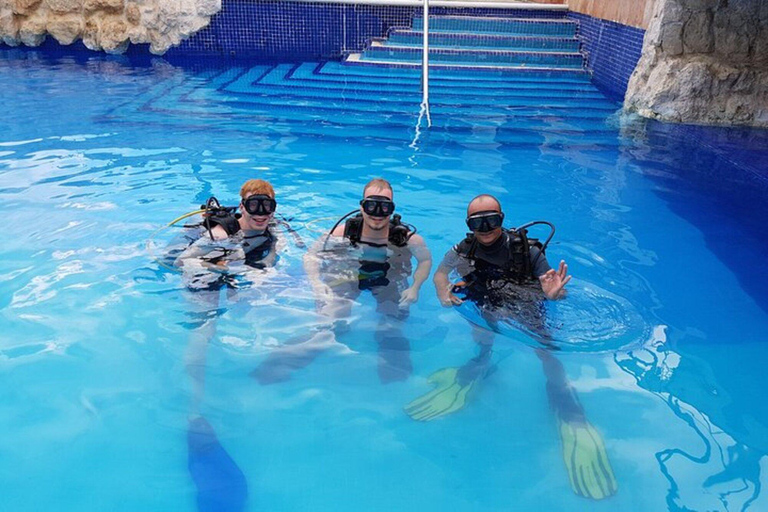 Cancún: 2-Day PADI Open Water Diving Course