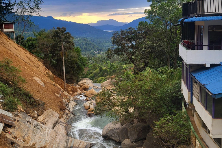 Kandy: Tuk Tuk City Tour Guide