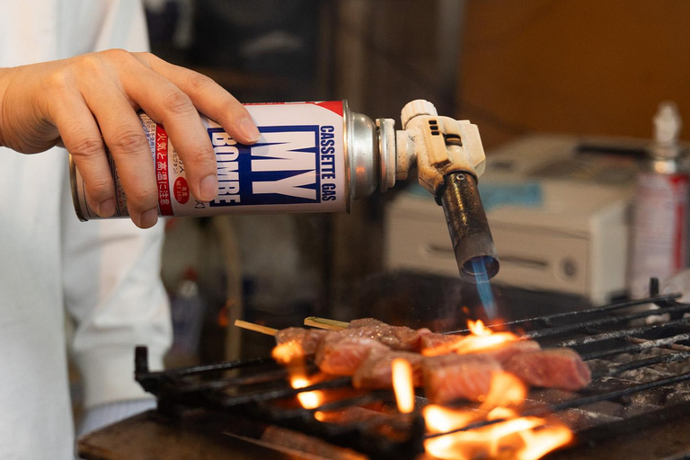 Tsukiji Beyond Sushi: Market Stories, Snacks & Food Culture