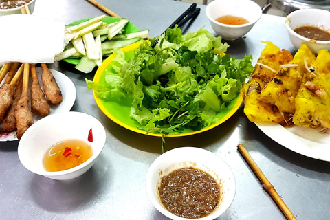 Explore Da Nang Food Tour and Cruise Trip on Han River