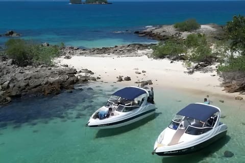 Private Ilha Grande Paradise Escape by Speedboat from Rio