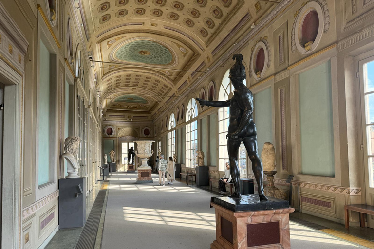 Florence : Visite VIP de la Galerie des Offices en coupe-fileVisite de groupe en français