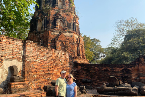 Ayutthaya: Private Tuk-Tuk & Boat Multicultural Discovery Essensial: Temples & Tuk Tuk