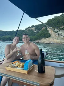 PRIVATE BADETOUR IM GOLF DER POETEN + APERITIF UND GETRÄNK