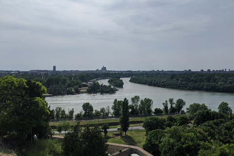 Belgrado E-Bike Tour: 3 uur durende reis door geschiedenis en cultuur