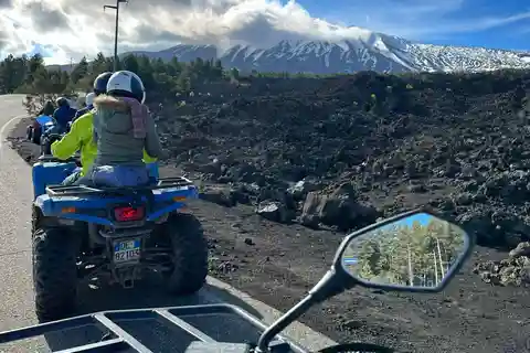 Tour dell'Etna in quad con trasporto privato
