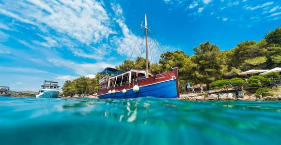Zadar: Bootstour zur Kornati-Bucht, Einblick in das lokale Leben und Mittagessen