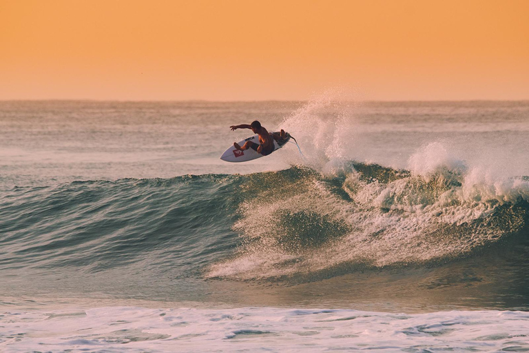 Sunset Park Amusement Park, El Zonte Beach, and Puerta del Diablo
