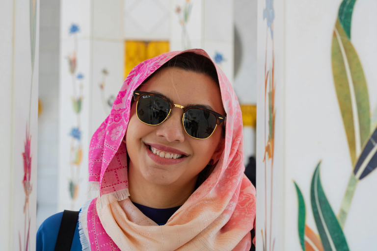 Privéstadstour door Abu Dhabi: moskee, Emirates Palace en meerPrivéstadstour in Abu Dhabi: moskee, Emirates Palace en meer