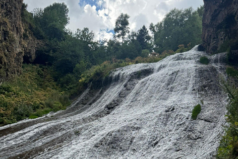 From Yerevan: Jermuk and Shaki Waterfall Day Trip With guide
