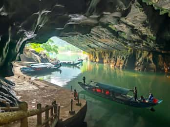 Grotta di Phong Nha e Grotta del Paradiso: Tour guidato in barca e in esplorazione
