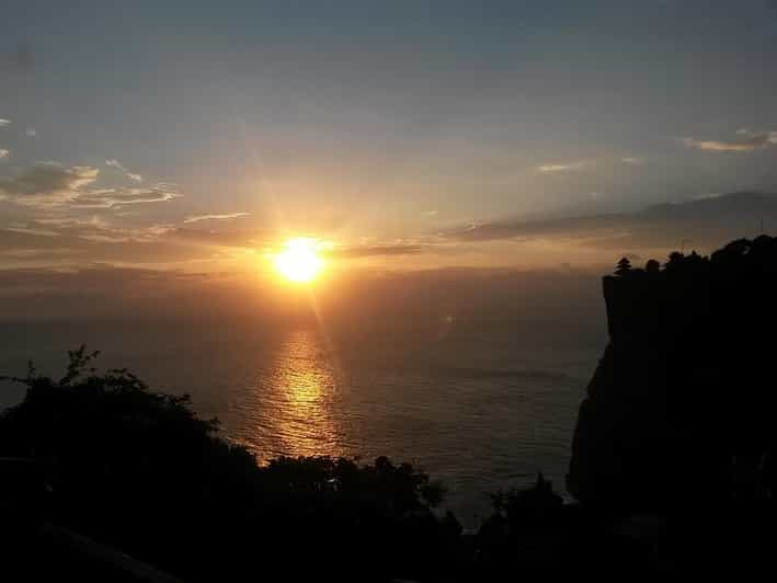 Temple D Uluwatu Coucher De Soleil Et Danse Du Feu Kecak Visite