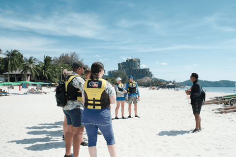 Visite privée en jet ski surpuissant à Langkawi avec vidéo par droneFORFAIT LUXE BRONZE INDIVIDUEL