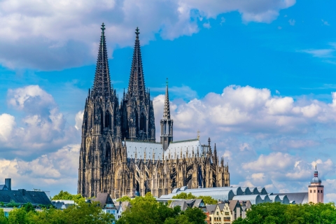 Visite à vélo des principales attractions de Cologne avec guide privé4 heures : Visite à vélo de la vieille ville et de l'ouest de Cologne