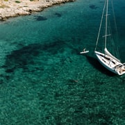 Agios Nikolaos: Golden Hour Sailboat Tour with Wine & Snacks