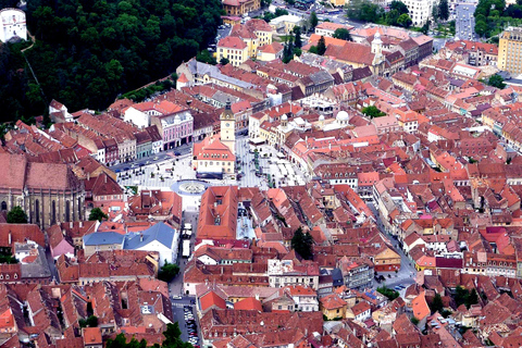 Tour guiado de 1 dia: Bucareste-Peles, Castelo do Drácula e Brassov