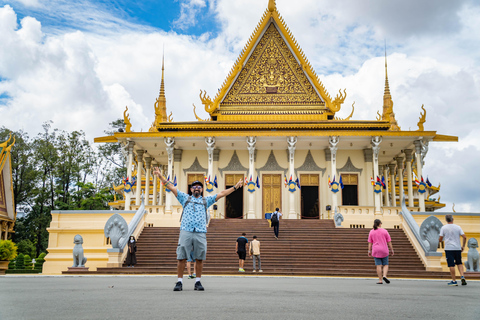 Phnom Penh: Highlights Tour Including National Museum Tuk Tuk Option + English Tour Guide