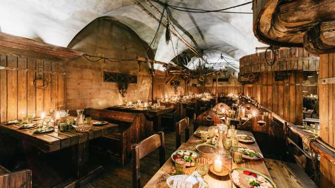 Praga: cena medieval con barra libre