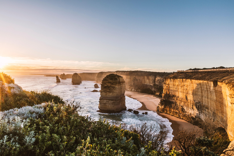 Da Melbourne ad Adelaide: tour esplorativo di 2 giorni via terraCamera singola privata