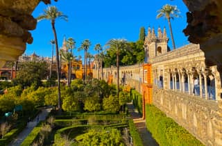 Sevilla: Alcázar, Kathedrale & Giralda – Tour ohne Anstehen