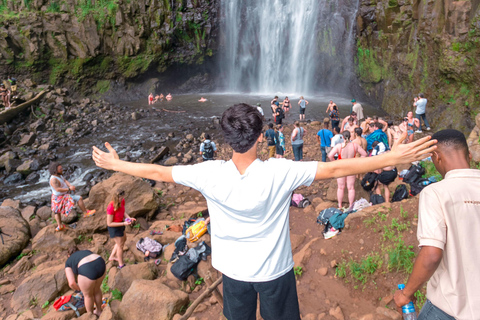 Moshi: wodospady Marangu, jaskinie Chagga i wycieczka po wiosce