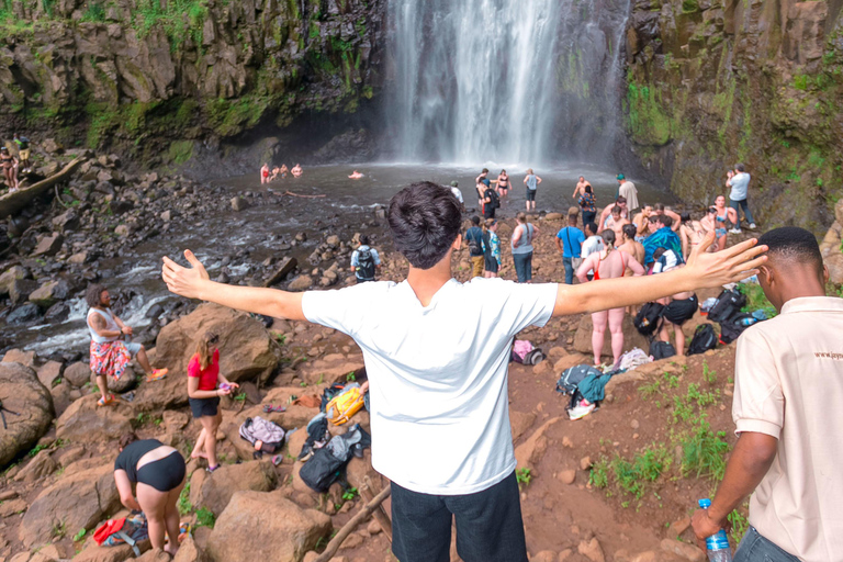 Moshi: wodospady Marangu, jaskinie Chagga i wycieczka po wiosce