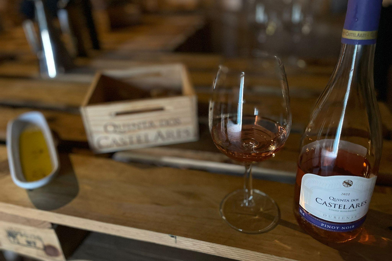From Porto: 2 Boutique Wineries w/ Winery Lunch & 1-h cruise Tour in English