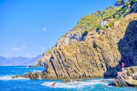 Ab Florenz: Küstenschönheit − Tagestour nach Cinque TerreTour auf Italienisch mit Mittagessen