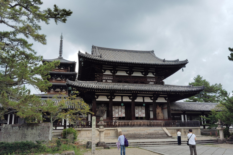 Nara: Hōryū-ji 2 uur bij het oudste houten gebouw ter wereld