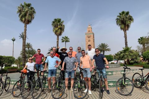 Tour in bicicletta in lingua olandese attraverso Marrakech.