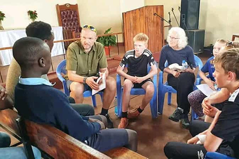 Watamu: Besuch von Kinderheimen und Spendentour.