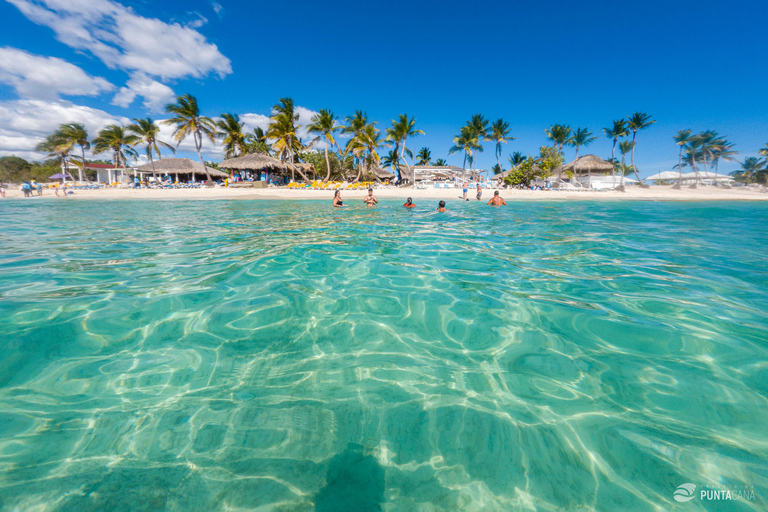 Excursión a la Isla Catalina: Barco, estancia en la playa, comida y bebidas gratis