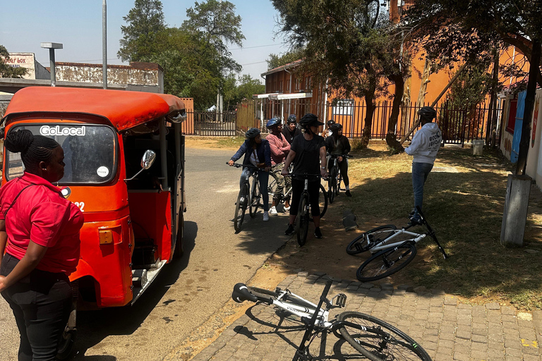 Tour gastronomico e della birra in Tuk-Tuk