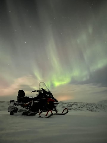 Mývatn: sneeuwscootertocht naar het noorderlicht