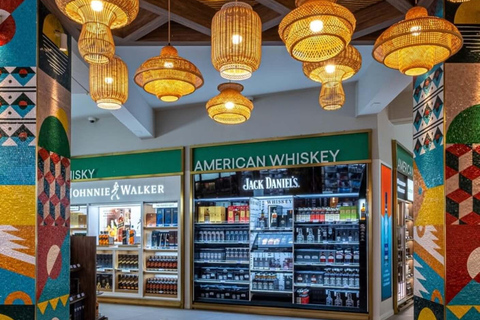 Efate: Village Walk, Coffee Tasting, and Beach Tour