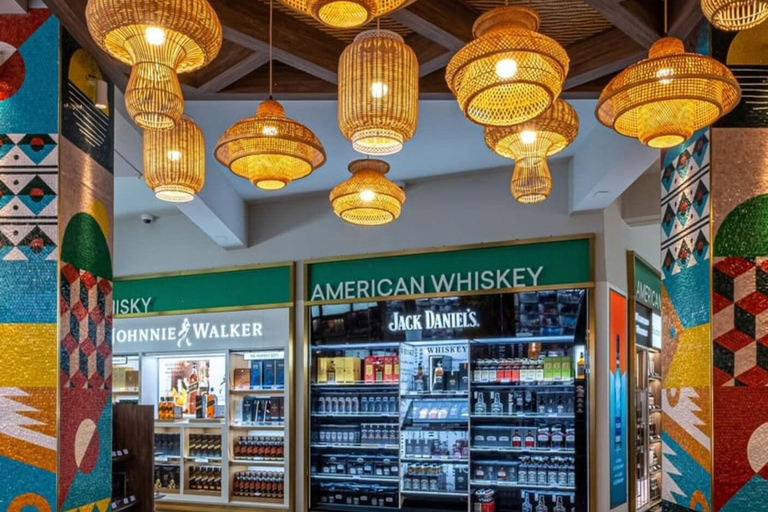 Efate: Village Walk, Coffee Tasting, and Beach Tour