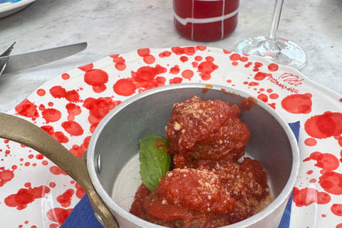 Positano: Food and Wine Walking Tour with Tastings