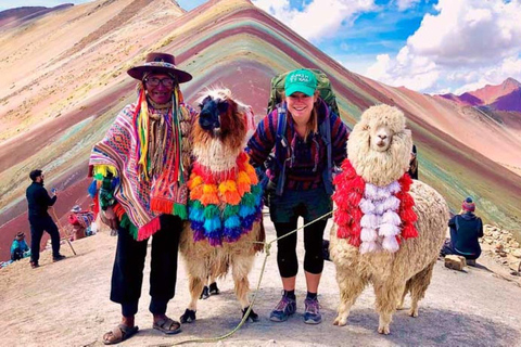 Från Cusco: Vinicunca Färgernas berg Utflykt + Biljett