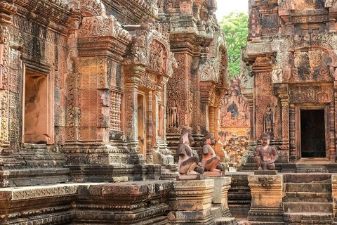 Siem Reap: 2-Day Private Angkor Wat Tuk-Tuk Tour in Spanish Spanish Driver: 2-Day Private Angkor Temples & Banteay Srei